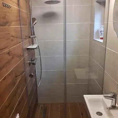 Apartment Kupihenő Kunfeherto